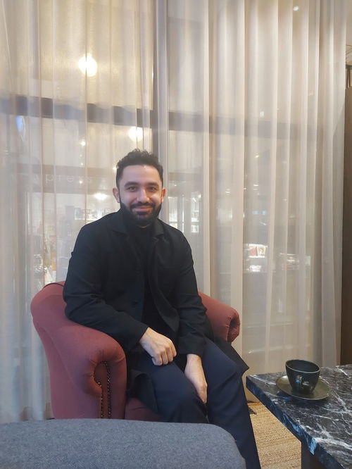 Daniel Riazat: “Vi är inte någon reaktion mot V”