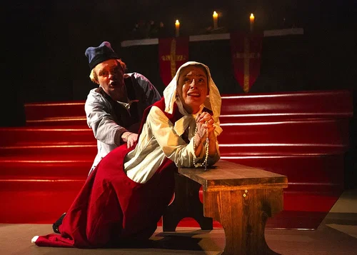 Jag tror inte på Gud, men jag tror på Moment teater