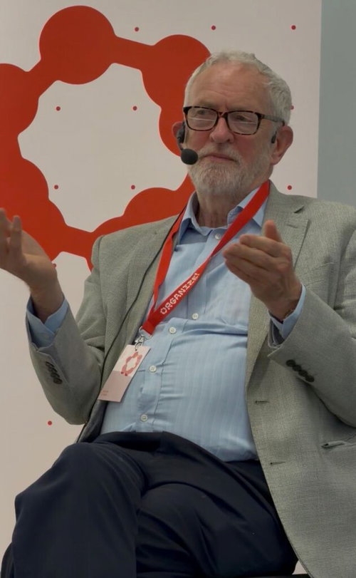 Jeremy Corbyn till svenska vänstern: Ta över på sociala medier